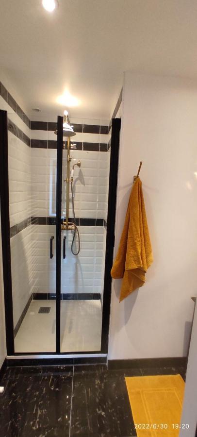 Ty Madelez, Chambres De Charme, Gites Et Spa La Roche-Derrien Exterior photo