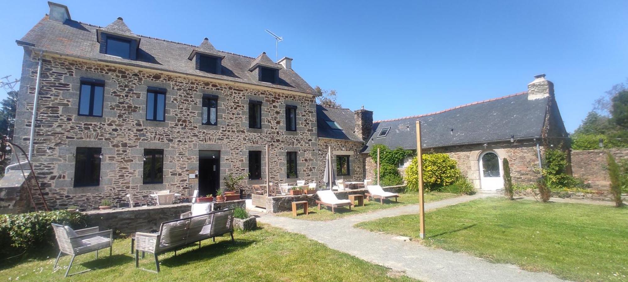 Ty Madelez, Chambres De Charme, Gites Et Spa La Roche-Derrien Exterior photo